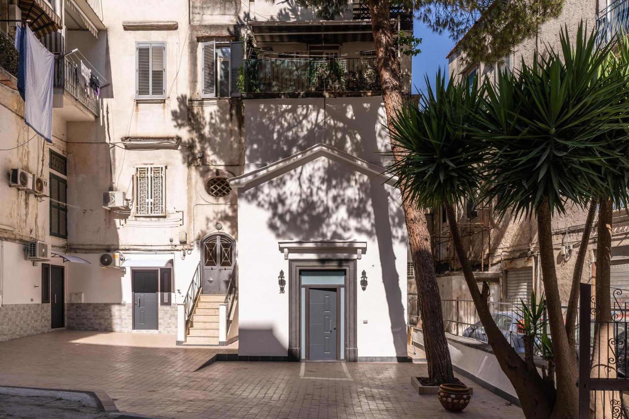 The Quarters Naples Apartments Nápoles Exterior foto